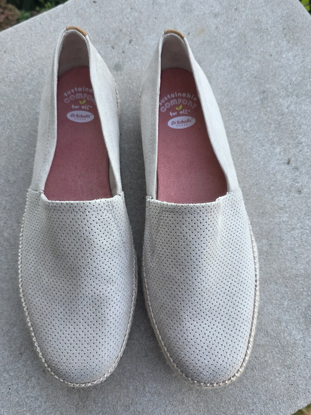 Dr. Scholl’s Women’s Size 9M Gray Suede Perforated Platform Espadrille Slip On